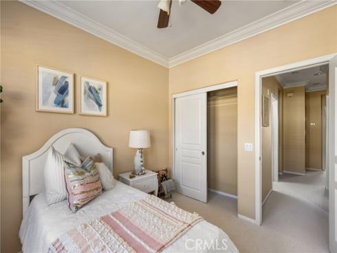 125 Chantilly , Irvine, CA