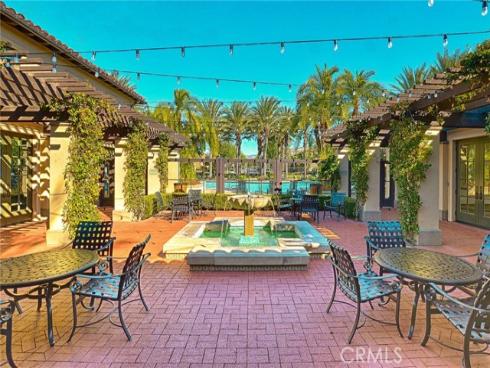 125 Chantilly , Irvine, CA
