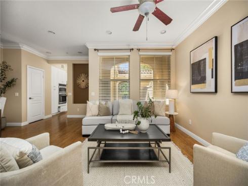 125 Chantilly , Irvine, CA