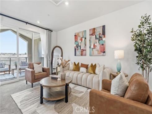 197 merit , Irvine, CA