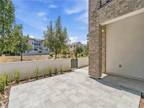 197 merit , Irvine, CA