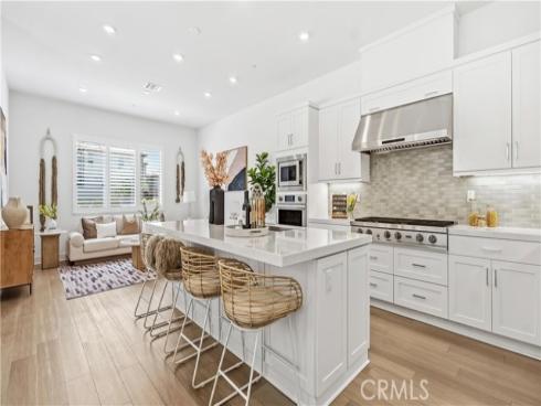 197 merit , Irvine, CA