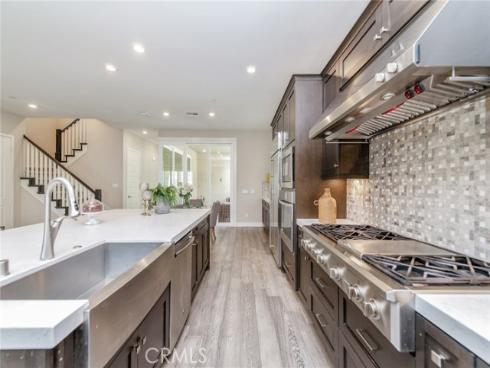 109  Spiral  , Irvine, CA