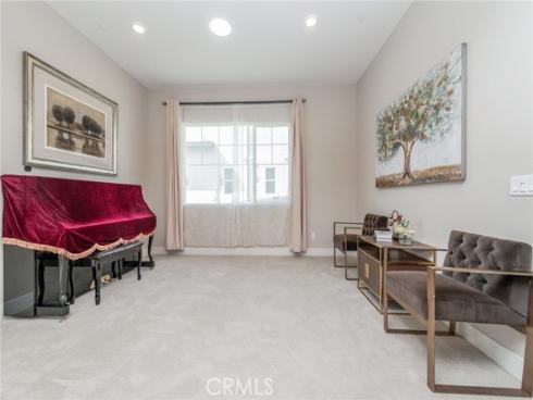 109  Spiral  , Irvine, CA