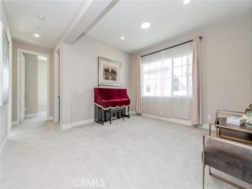 109  Spiral  , Irvine, CA
