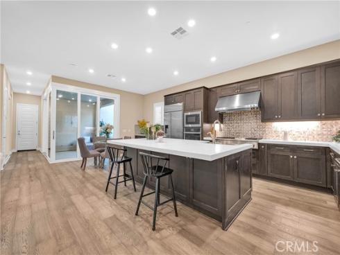 109  Spiral  , Irvine, CA