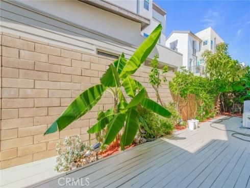 109  Spiral  , Irvine, CA