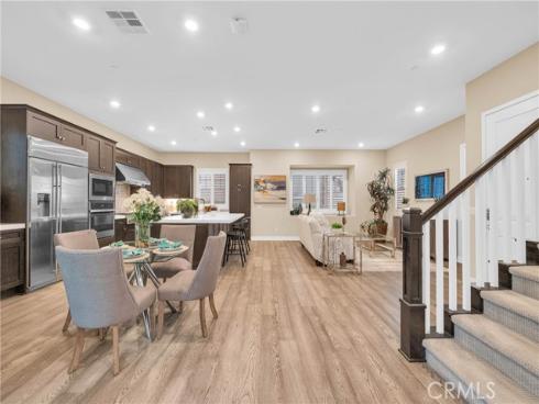 109  Spiral  , Irvine, CA