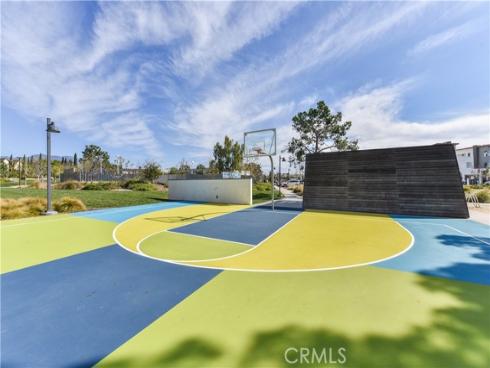 109  Spiral  , Irvine, CA