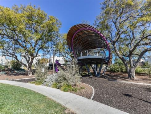 109  Spiral  , Irvine, CA