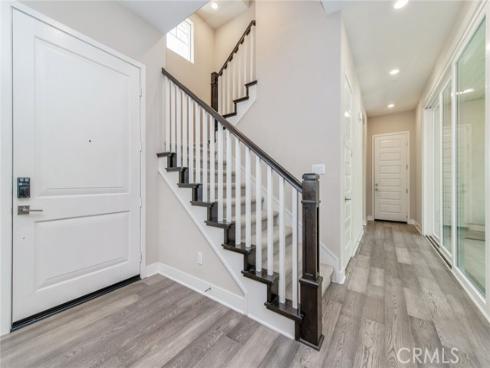 109  Spiral  , Irvine, CA