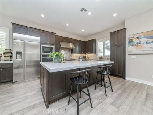 109  Spiral  , Irvine, CA