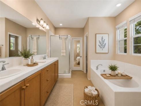 67 Canopy , Irvine, CA