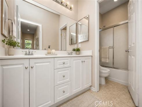 67 Canopy , Irvine, CA