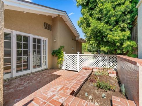 19012 Antioch , Irvine, CA