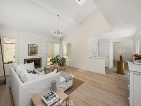 12 Blackswan , Irvine, CA