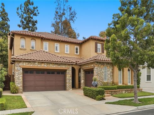 5 Upland , Irvine, CA