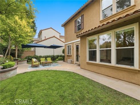 5 Upland , Irvine, CA