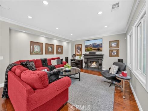 8 Castlebar , Irvine, CA