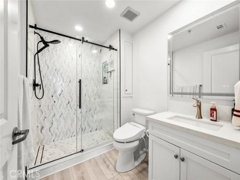 2314 Scholarship , Irvine, CA