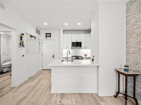 2314 Scholarship , Irvine, CA