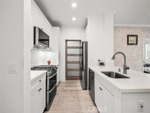 2314 Scholarship , Irvine, CA