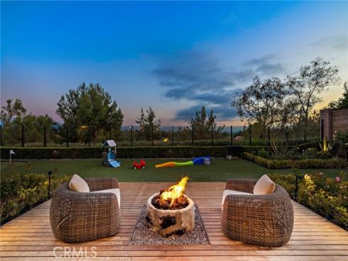 137 Sunset