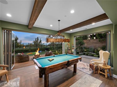 137 Sunset , Irvine, CA