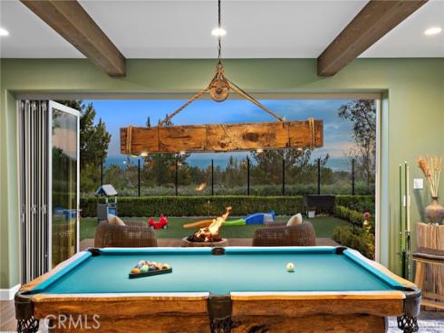 137 Sunset , Irvine, CA