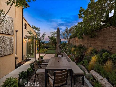 137 Sunset , Irvine, CA