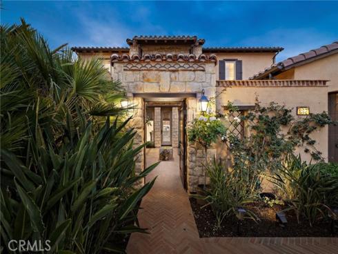 137 Sunset , Irvine, CA