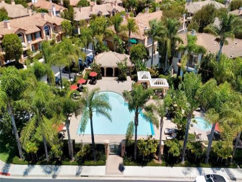 1602  Solvay Aisle  , Irvine, CA