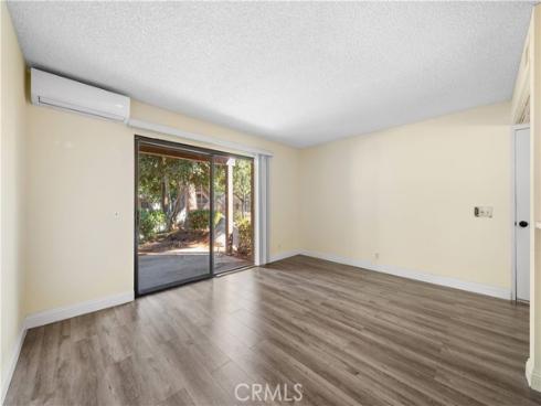 208 Orange Blossom , Irvine, CA