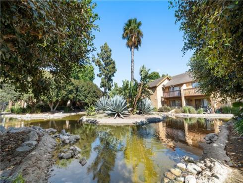 208 Orange Blossom , Irvine, CA