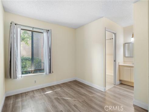 208 Orange Blossom , Irvine, CA