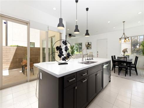 129 Terrapin , Irvine, CA