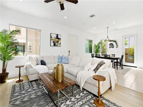 129 Terrapin , Irvine, CA