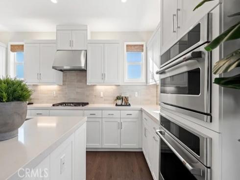 817  Sonia  , Irvine, CA