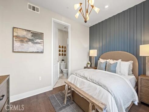 817  Sonia  , Irvine, CA