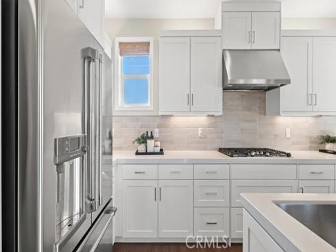 817  Sonia  , Irvine, CA
