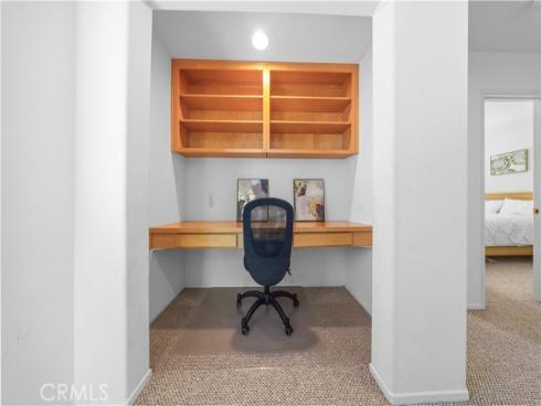 26 Appleglen , Irvine, CA