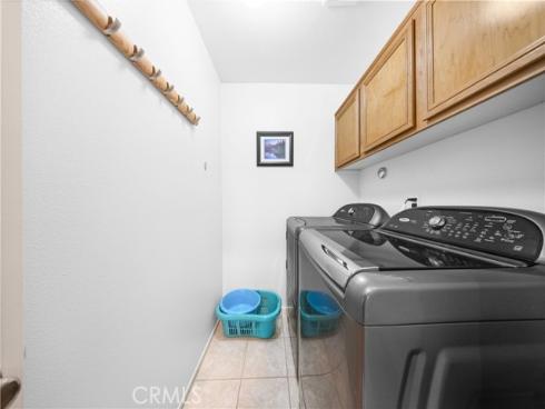 26 Appleglen , Irvine, CA