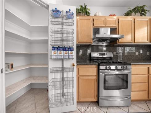 26 Appleglen , Irvine, CA