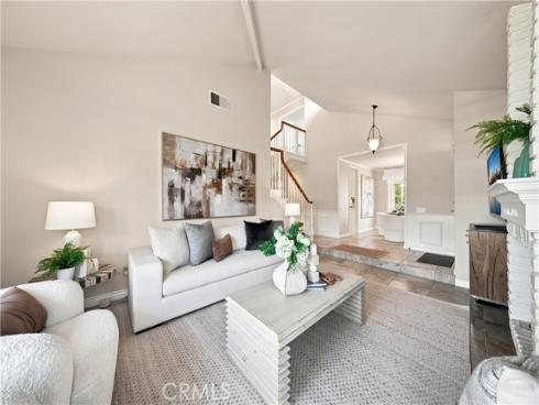 8 Autumn Oak , Irvine, CA