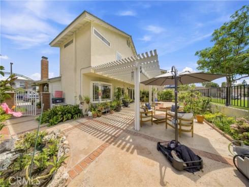 8 Autumn Oak , Irvine, CA