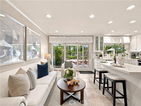 8 Autumn Oak , Irvine, CA