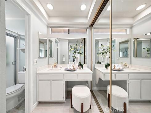 8 Autumn Oak , Irvine, CA