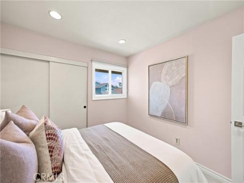 8 Autumn Oak , Irvine, CA