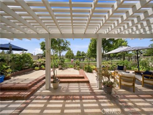 8 Autumn Oak , Irvine, CA