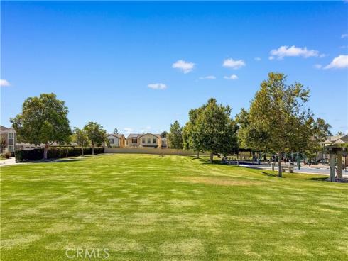 8 Autumn Oak , Irvine, CA